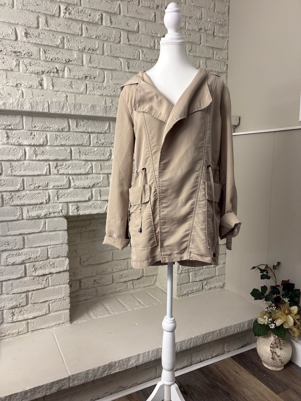 Garage Khaki Beige Chill Parka Hooded Utility Jacket Size XS/TP